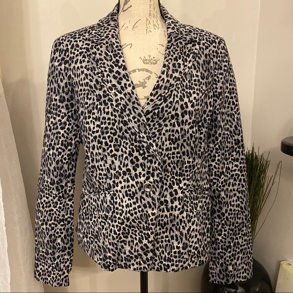 White House Black Market Cheetah Blazer Size 14
